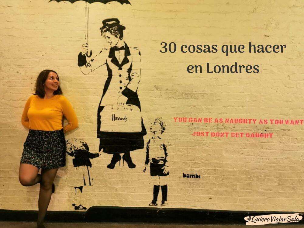 Yo junto al mural de Lady Di en Londres