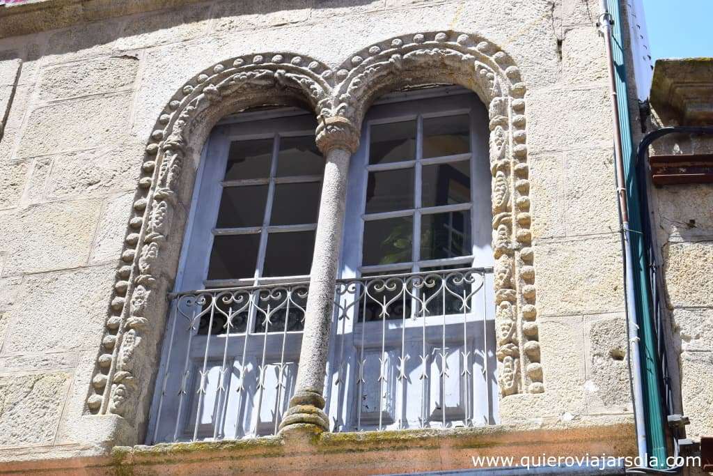 Ventana manuelina en la Rua Direita de Viseu