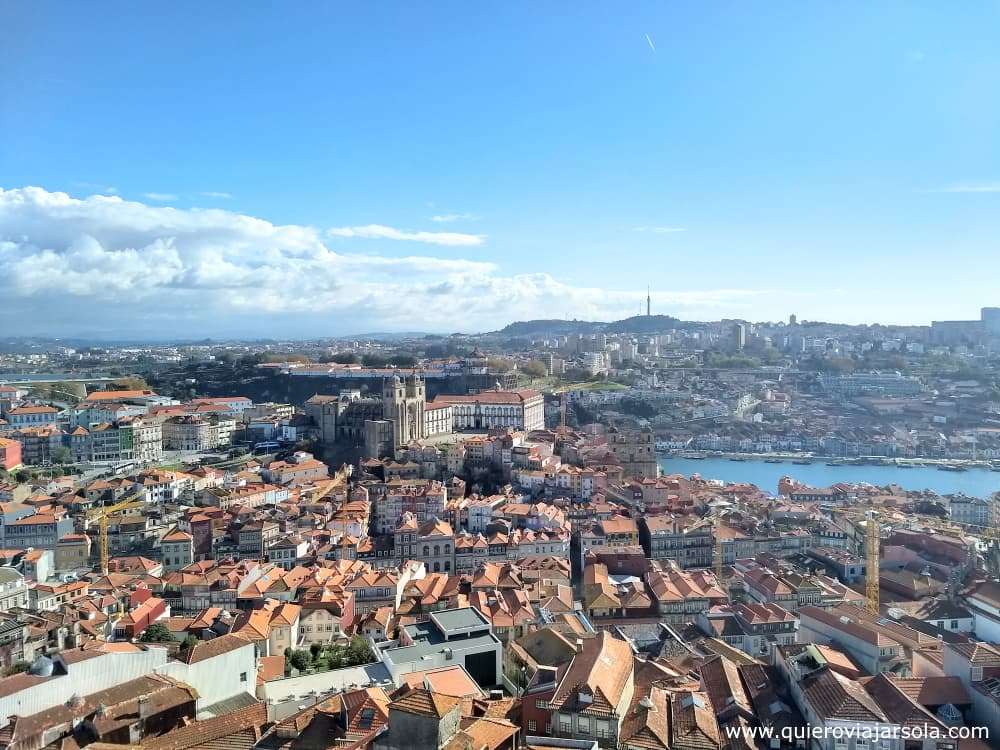 Vista de Oporto desde la iglesia de los clérigos