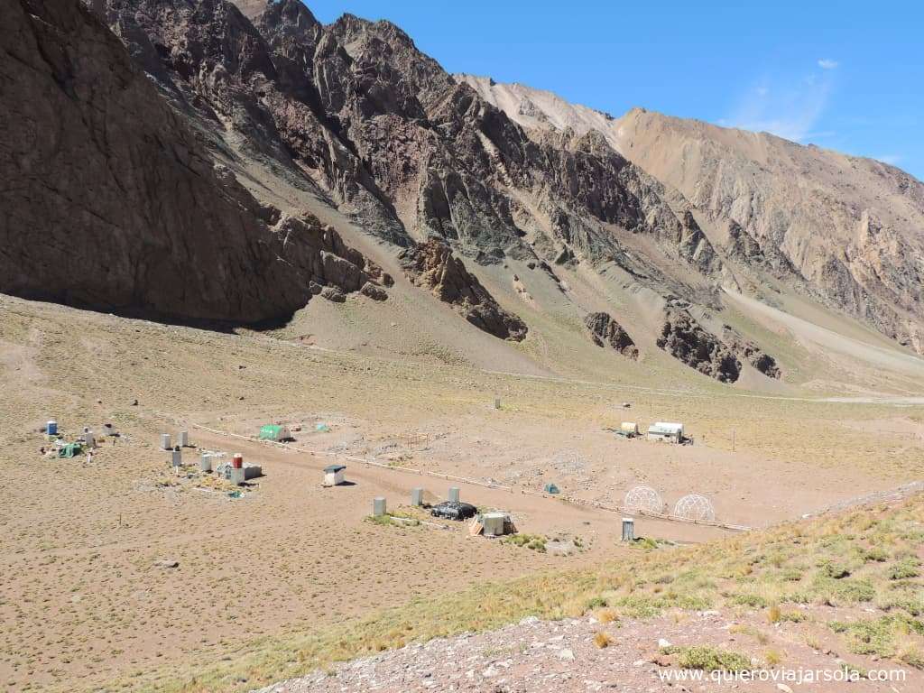 Vista del campo base Confluencia