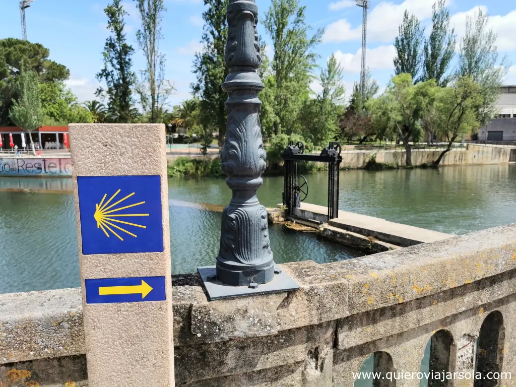 Señal del Camino de Santiago de Portugal a su paso por Tomar