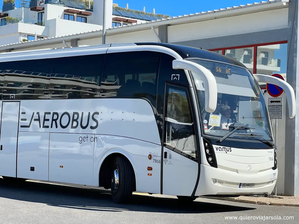 Autobús del aeropuerto entre Faro y Lagos