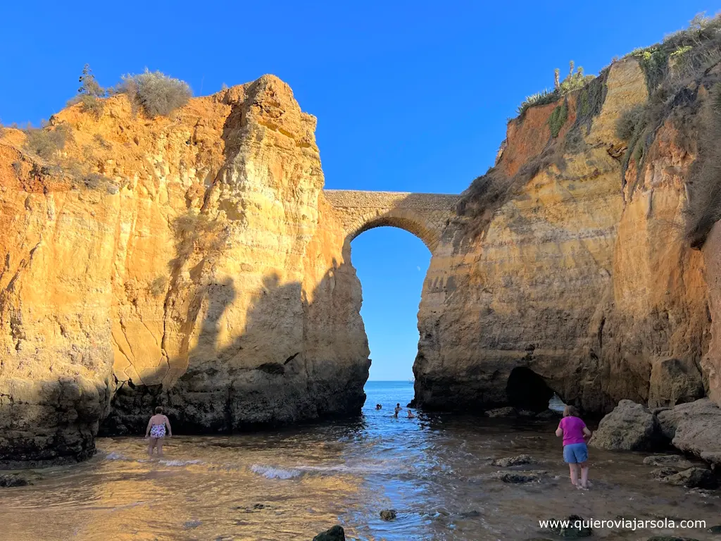 Playa de los Estudiantes en Lagos