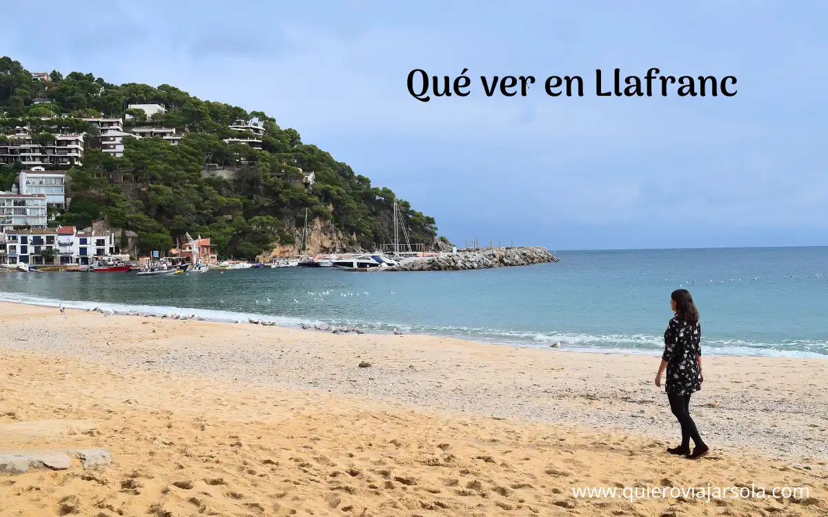 Yo en la playa de Llafranc